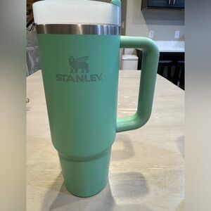 Stanley 30oz tumbler brand new used once
